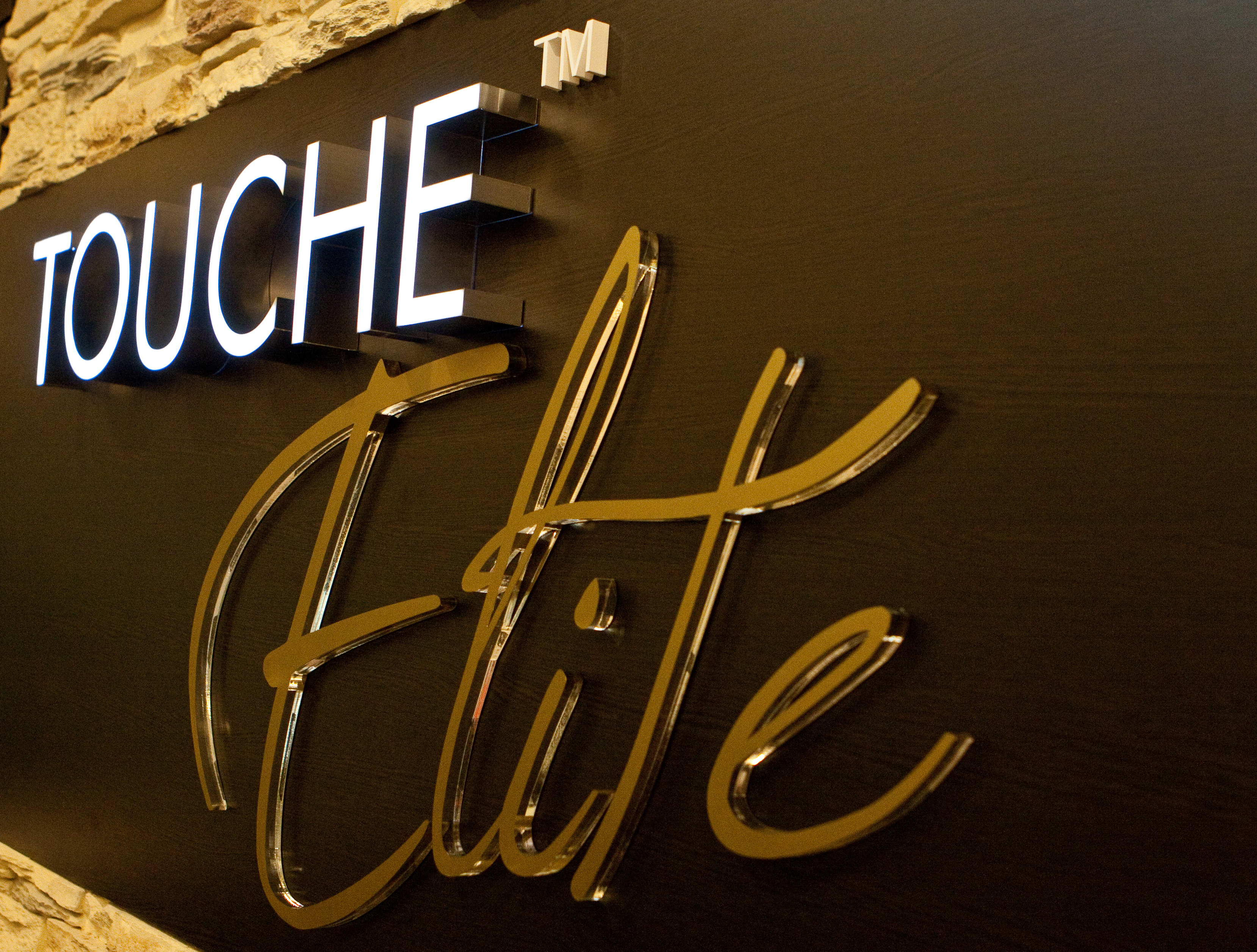 Touche Elite